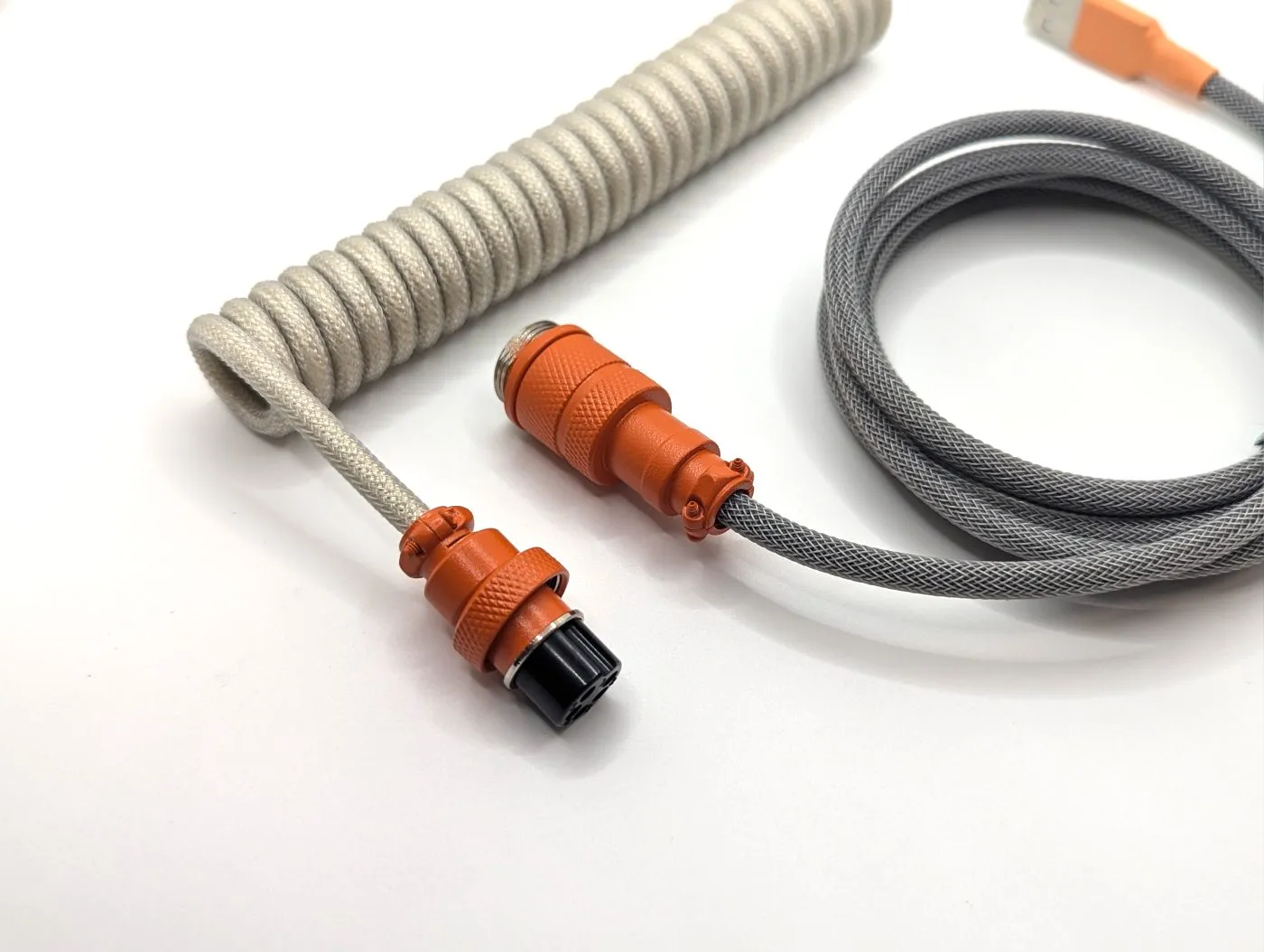 Ausmodshop Coiled Keyboard Cable - Factory