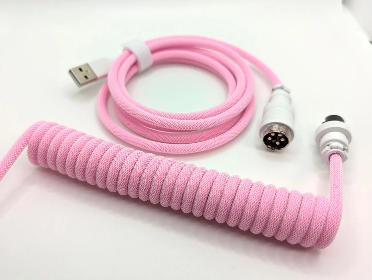 Ausmodshop Coiled Keyboard Cable - Marshmallow