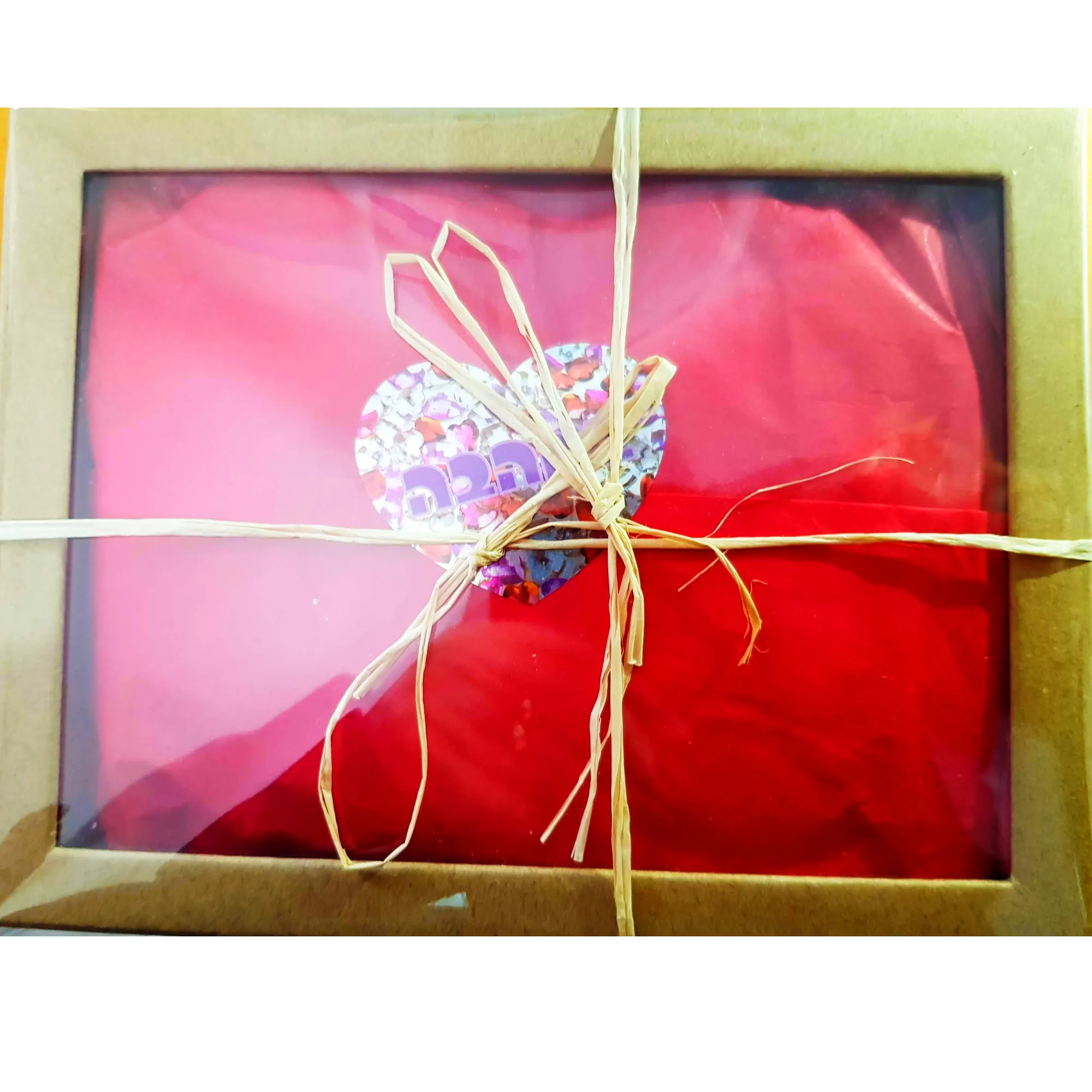 Bluenoemi Personalised Pick and Mix Box of Candies and Sweets | Gift for Children! Gift For Her | Gift For Mom| Gift For Sister. 0.5 kg box