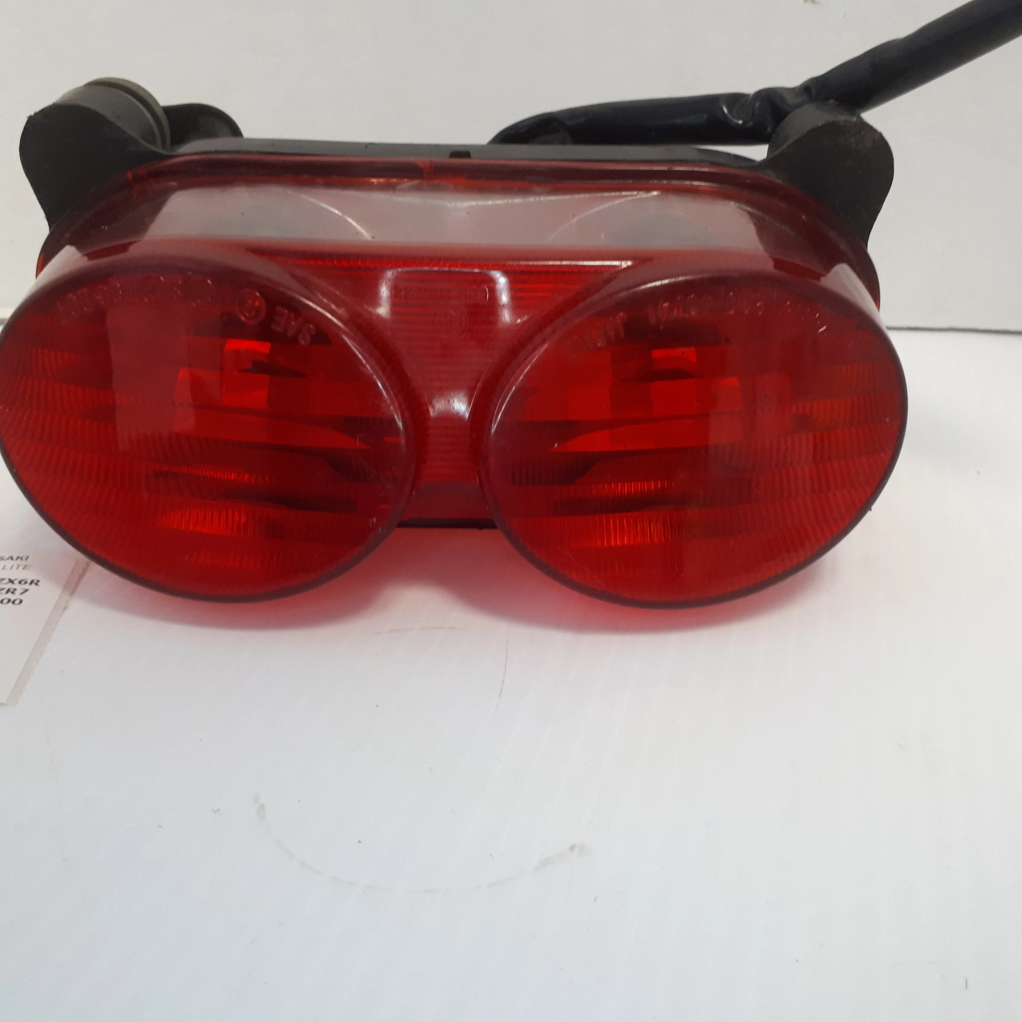 Kawasaki ZX-6R ZX-9R Z-7 Z-7S ZZR600 Taillight