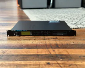 Roland S-760 Digital Sampler