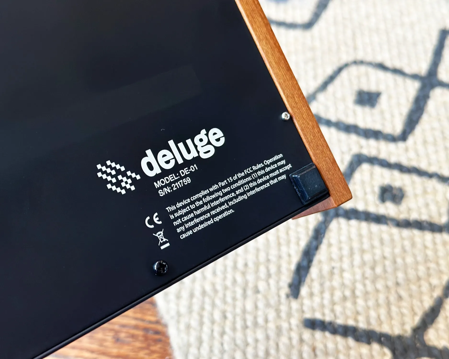 Synthstrom Deluge with Carry Case & Decksaver