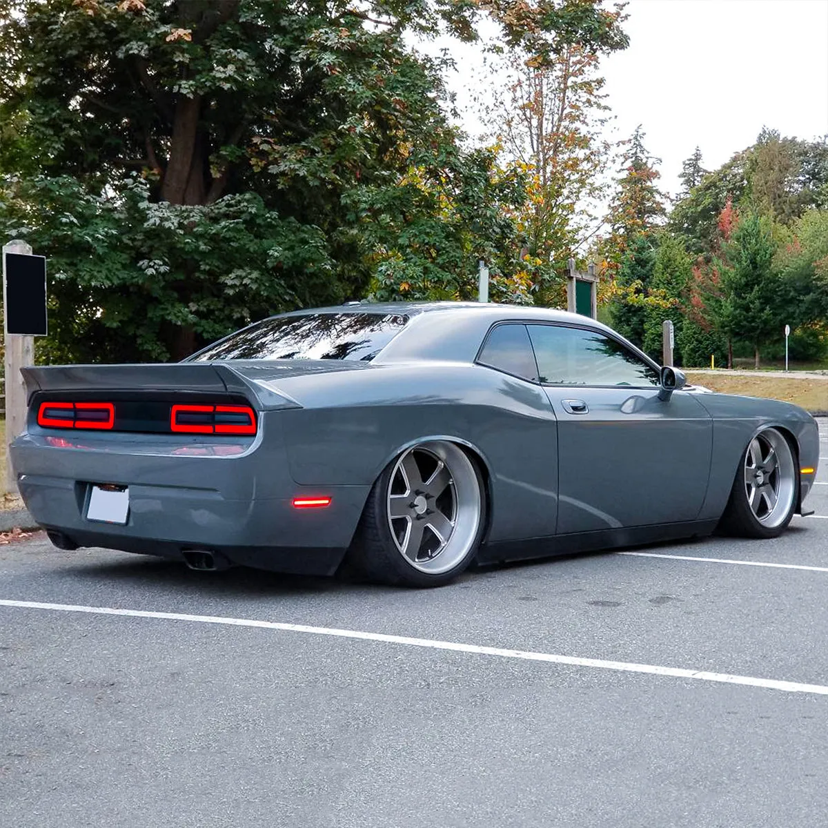VLAND LED Tail Lights For Dodge Challenger 2008-2014 With Sequential Indicators Turn Signals