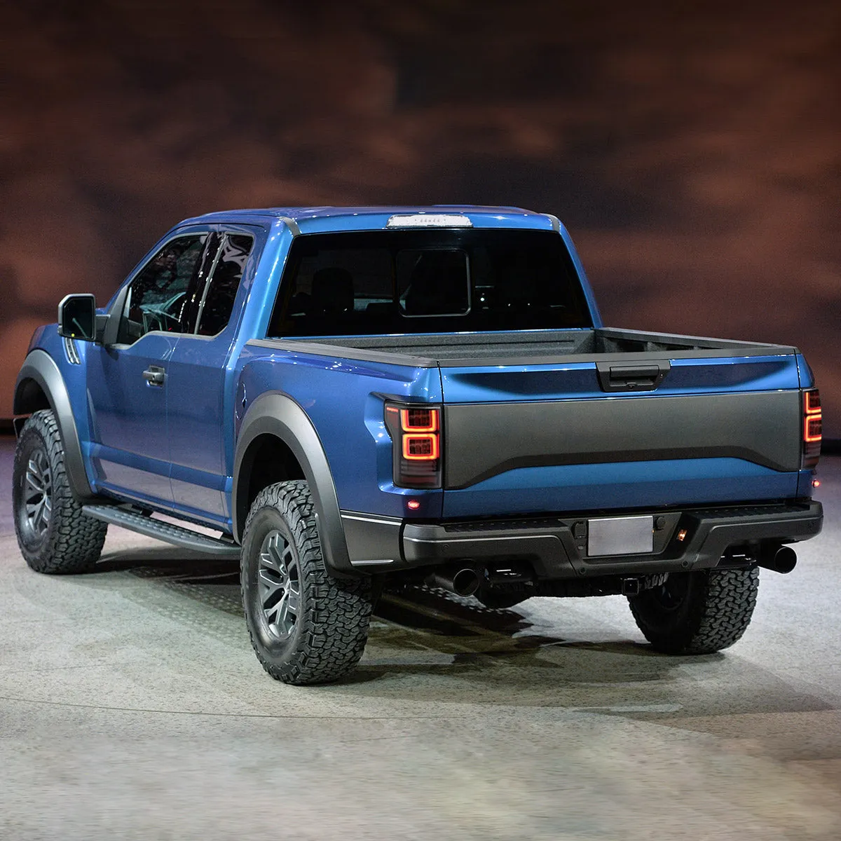 VLAND LED Tail Lights For Ford F150 2015-2020 Rear Lamps [DOT.]
